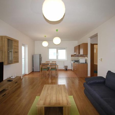 Apartman 502 Ruzindol Ngoại thất bức ảnh
